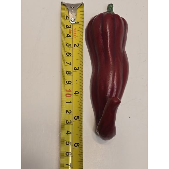 Vtg 3 Red Chili Pepper Wall Hooks Set Cast Iron Rustic Garden Southwest Decor - Picture 4 of 4